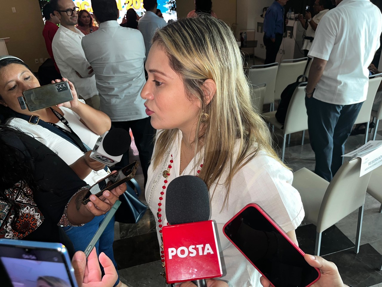 Claudia González Góngora, presidenta de la CANIRAC Yucatán. Foto: