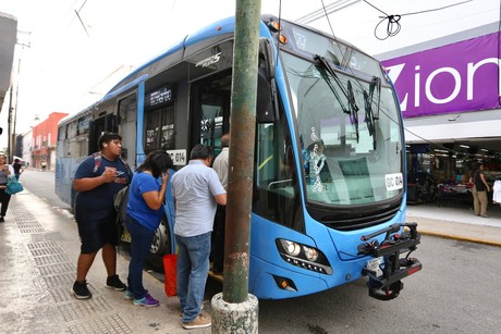 Por la toma de protesta el servicio de transporte en Mérida ampliará su horario