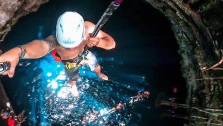 Conoce los mejores cenotes de Yucatán para practicar deportes extremos