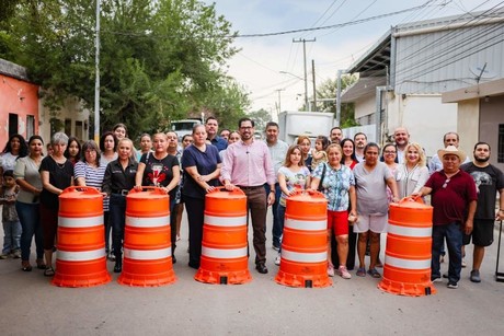 David de la Peña inaugura primera etapa de repavimentación de Huajuquito