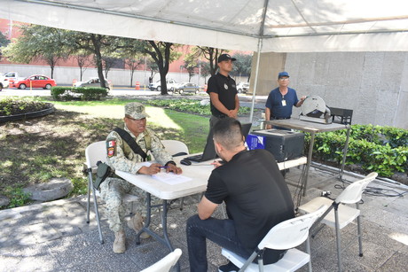 Inician Canje de Armas por Vales de Despensa en Monterrey