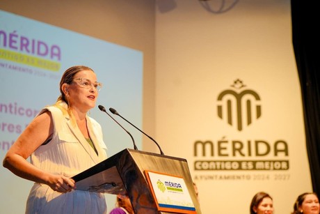 Cecilia Patrón rinde cuentas a 30 días de iniciar su gestión en Mérida