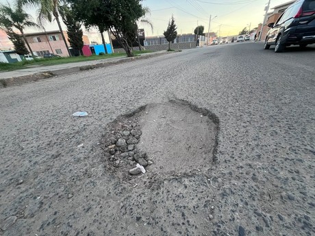 Lluvias dejan un Durango hundido en los baches