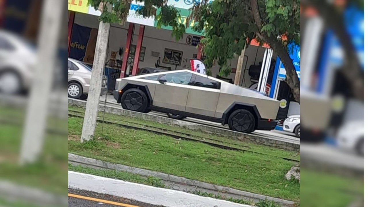 Esta camioneta de cabina abierta destaca por su diseño agresivo y robusto Foto: Redes