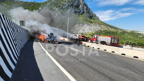 Deja choque cuatro muertos en la autopista a Saltillo