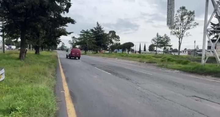 Hombre muere atropellado bajo puente peatonal en Toluca. Foto: RRSS