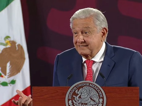 AMLO critica suspensiones judiciales: 'Es una intromisión desesperada'