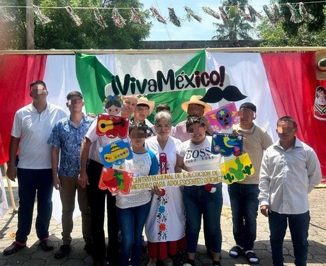 Adolescentes en internamiento celebran independencia de México