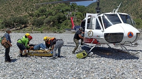 Realiza traslado aéreo de mujer en labor de parto por inundación en Linares