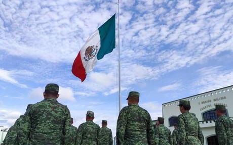 ¿Hay multa por cantar mal el Himno Nacional Mexicano?