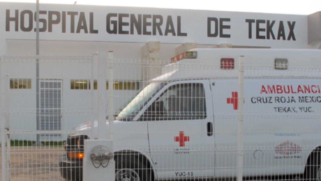 Hombre muere en un vehículo afuera del Hospital General de Tekax