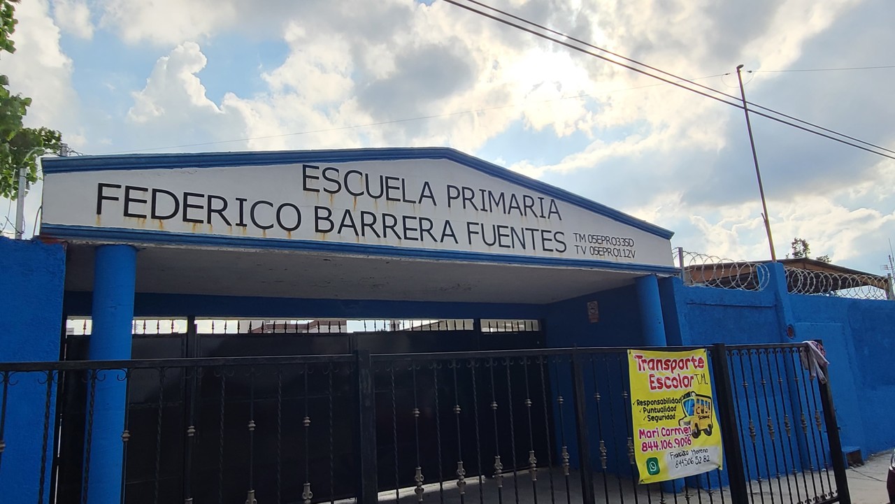 El incidente ocurrió cuando la pareja solicitó hablar con la maestra debido a un llamado de atención que ella habría hecho a un alumno. (Fotografía: Édgar Romero)