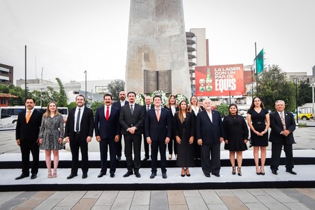 Realizan guardia de honor por el 428 aniversario de la Fundación de Monterrey