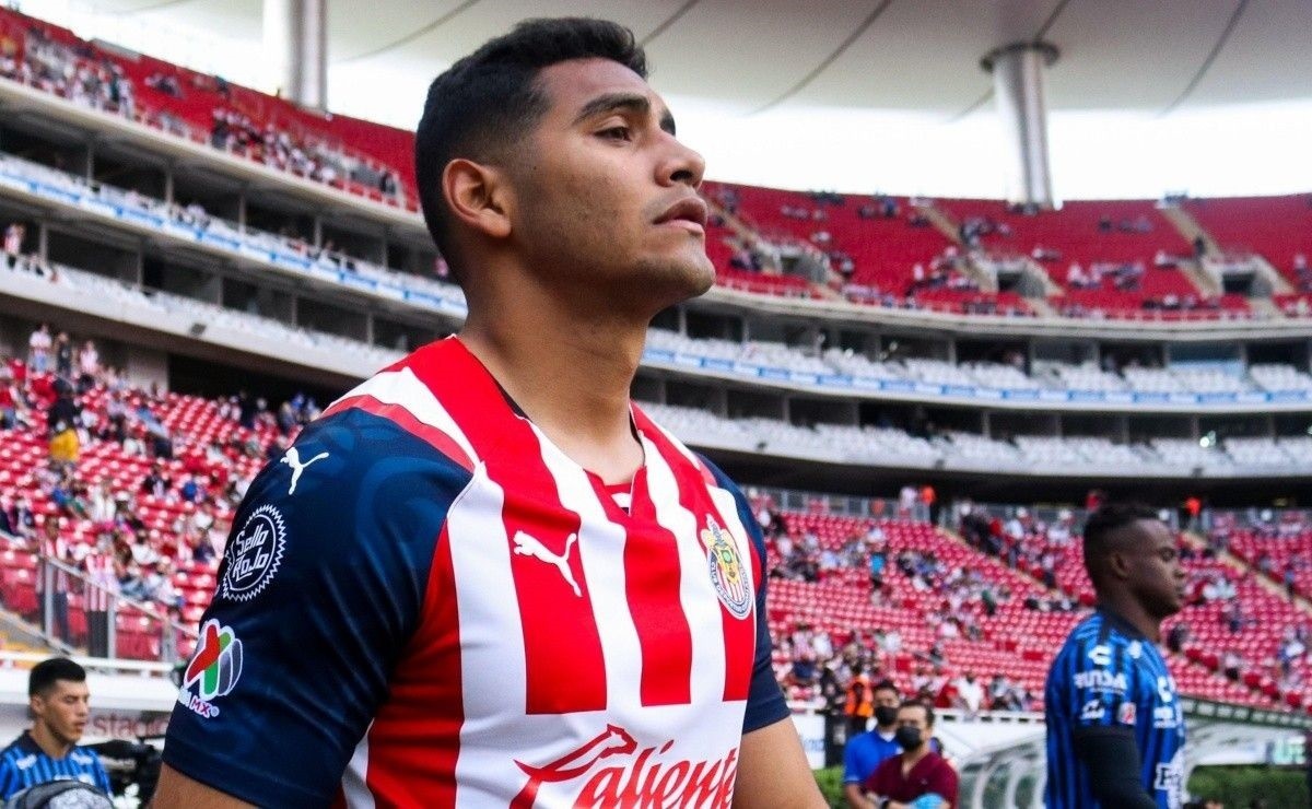 En la imagen Gilbeto 'Tiba' Sepúlveda, jugador de Chivas de Guadalajara. Foto: Bolavip