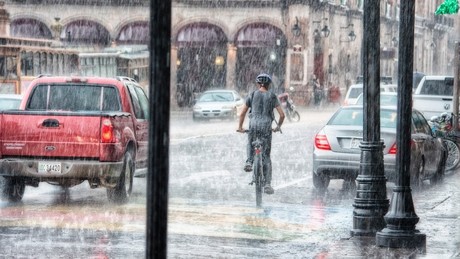 Preparativos del Ayuntamiento de Mérida ante la tormenta tropical 'Helene'