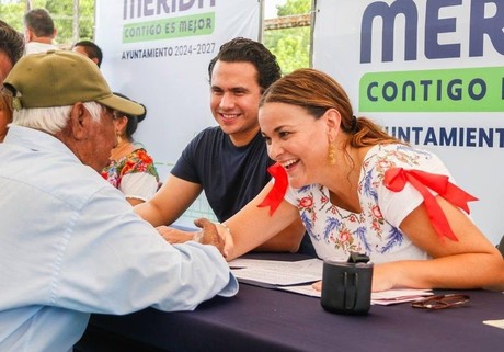 Cecilia Patrón anuncia nueva ruta de transporte para comisarías del sur