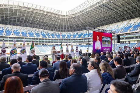 Cristina Díaz presenta su tercer informe de gobierno en Guadalupe