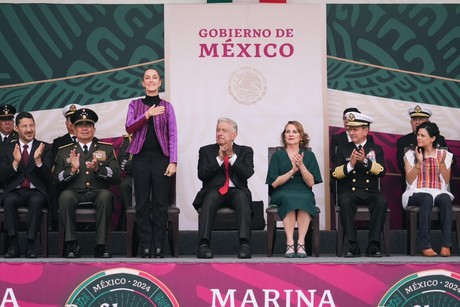 >Agradecen secretarios de Marina y la Defensa a AMLO y Claudia Sheinbaum