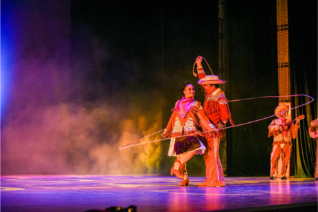 Festival de la Costa del Seno Mexicano inicia con el Ballet Folklórico de México