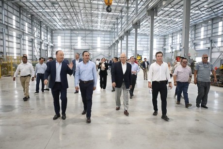 Manolo Jiménez inaugura planta norte de IMMSA en Monclova; invierten 500 mdp