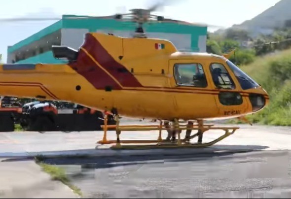 Helicóptero de rescate de Protección Civil usado para la búsqueda y rescate en la Sierra de Santiago. Foto: Facebook Protección Civil de Nuevo León.