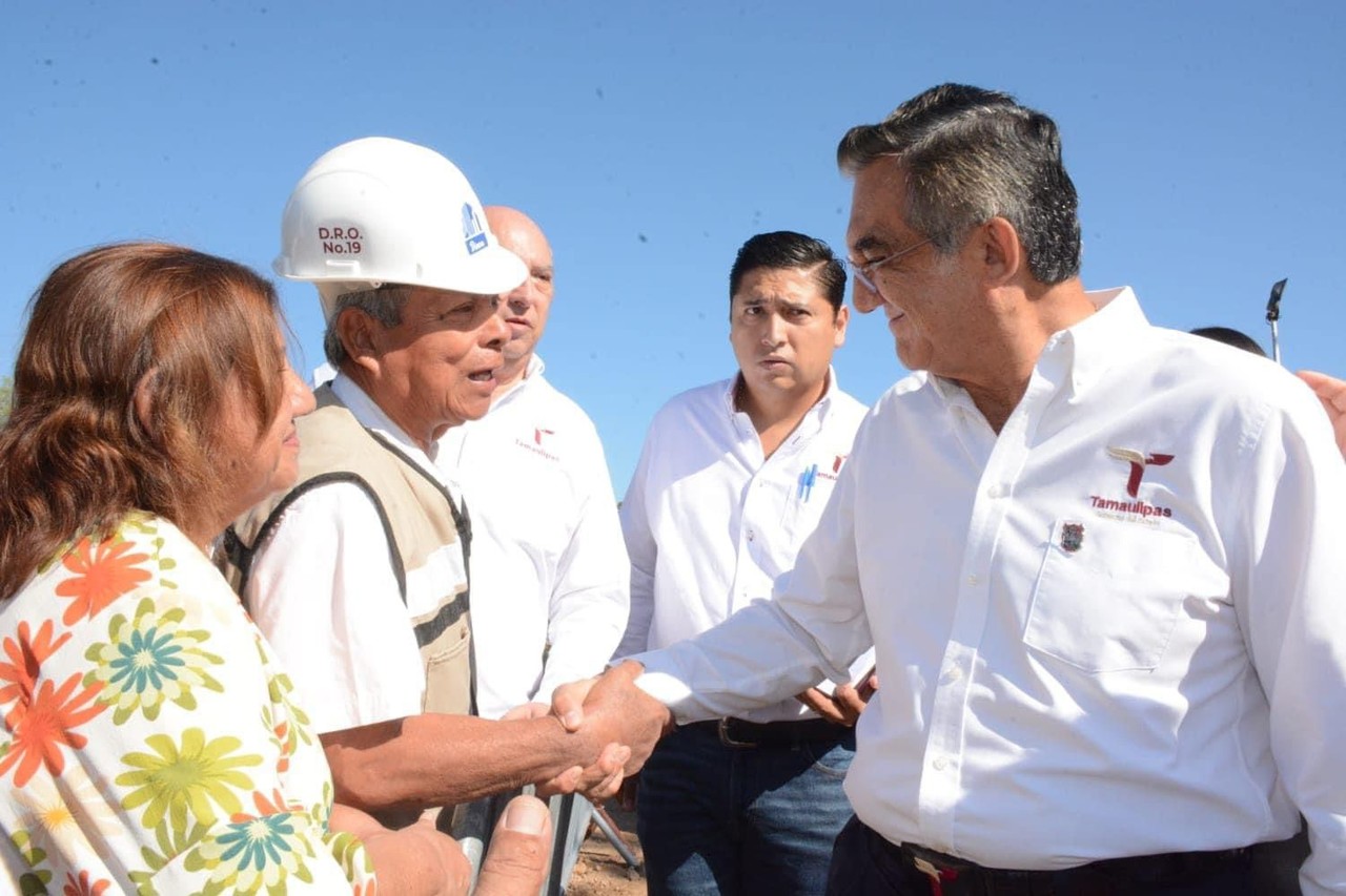 Américo Villarreal Anaya, dio inicio a la construcción de un moderno gimnasio en el Instituto Tecnológico de Victoria, en el marco del 49 aniversario de esta institución. Foto: Gobierno de Tamaulipas