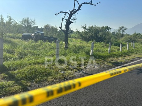 Balean y persiguen camioneta en Guadalupe; ocupantes escapan