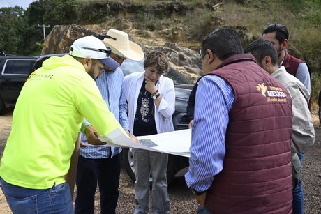 Reubicarán a 75 familias afectadas en Tejupilco; lluvias acabaron con todo