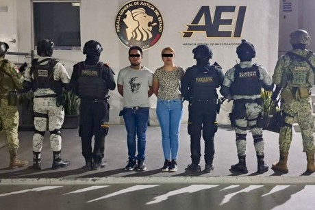 >Cae pareja con armas, balas, chalecos y droga Monterrey