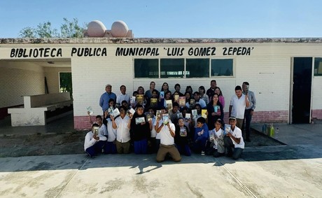 Donan más de 2,000 libros a la biblioteca 'Luis Gómez Zepeda' en Ramos