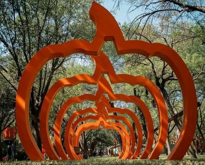 Parque de las Calabazas y su decoración en el Parque Fundidora. Foto: Facebook Otoño y Calabazas.