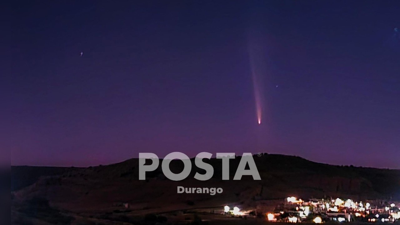 Cometa del Siglo captado al sur de la ciudad de Durango. Foto: Luis Lozano.