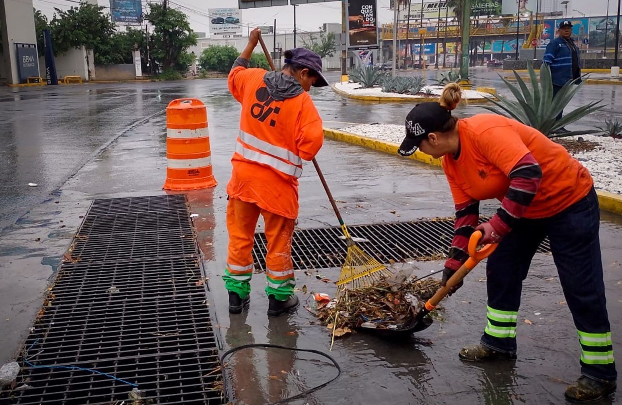 Monterrey desazolvó más de 400 parrillas para prevenir inundaciones. Foto. Gobierno de Monterrey