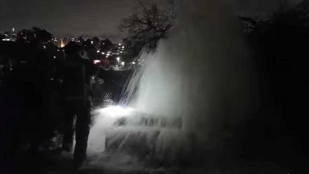 Continúan trabajos de reparación en Atizapán tras fugas de agua. Foto: Gobierno de Atizapán de Zaragoza