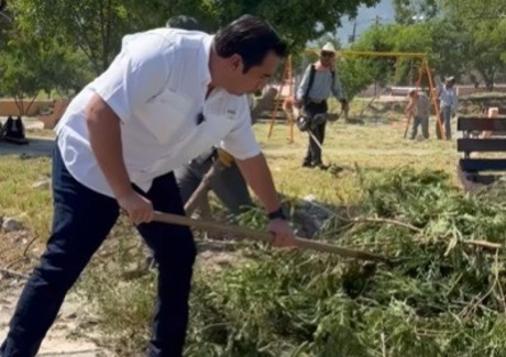 Retoma Jesús Nava la renovación de áreas recreativas en Santa Catarina