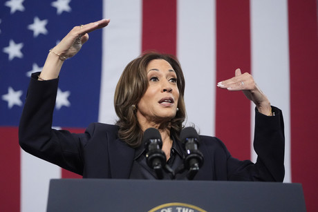 Kamala Harris recibe rotundo no, bomberos le niegan apoyo