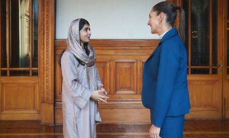 Claudia Sheinbaum recibe a Malala Yousafzai en Palacio Nacional