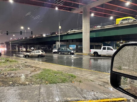 Este es el saldo de la lluvia en Monterrey: inundación, caos y muerte