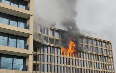 San Pedro: Se incendia edificio de departamentos Akumal (VIDEO)