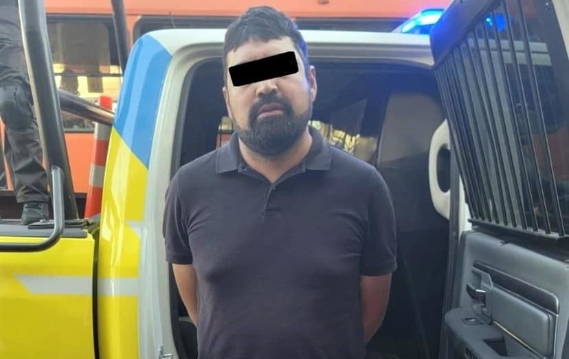 El hombre de 39 años tras detenido por explotar laboralmente a un migrante. Foto: Policía de Monterrey.