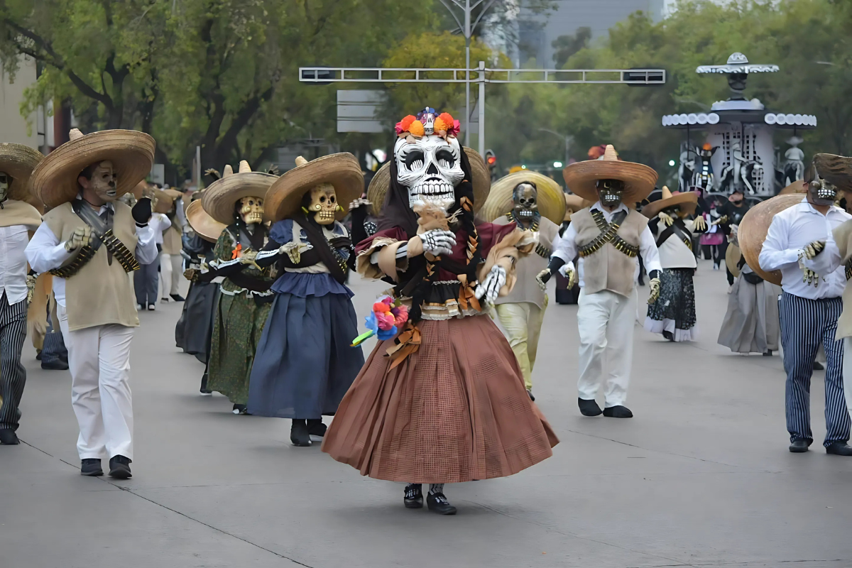 Desfile de Día de Muertos en CDMX 2024. Foto: Secretaría de Turismo de la Ciudad de México