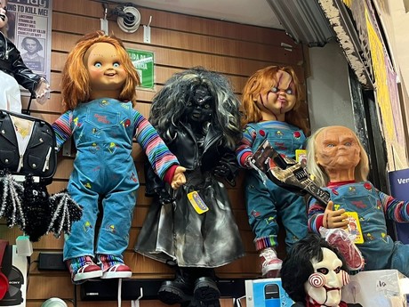 Halloween: esta es la tienda con los mejores Chuckys en Monterrey