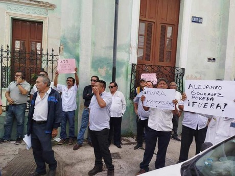 Protesta de taxistas yucatecos: estas son las razones de su manifestación