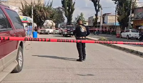 Ecatepec, otra vez... asesinan a balazos a dos hombre a bordo de su auto