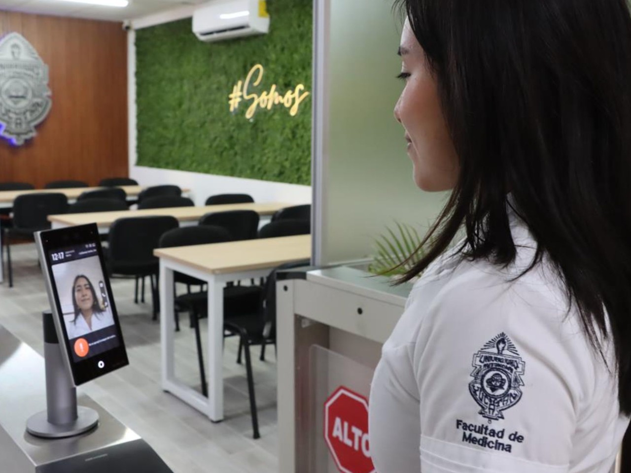 La Facultad de Medicina de la UADY presentó sus nuevos espacios para que estudiantes se mantengan a la vanguardia.- Foto de la UADY