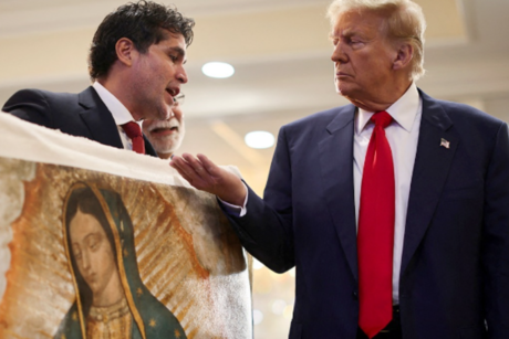 Eduardo Verástegui regala imagen de la Virgen a Trump; ¿por qué lo hizo?