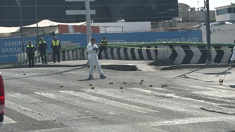 Homicidio a plena luz del día en Viaducto: asesinan a mujer a tiros en la Roma