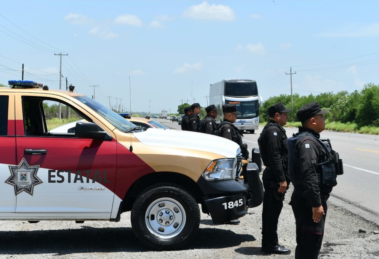 Con el objetivo de reforzar la seguridad en la zona sur de Tamaulipas, la iniciativa privada, junto con los gobiernos municipales y estatal, se ha comprometido a cooperar en la compra de 10 nuevas patrullas para la Guardia Estatal. Foto: SSPT