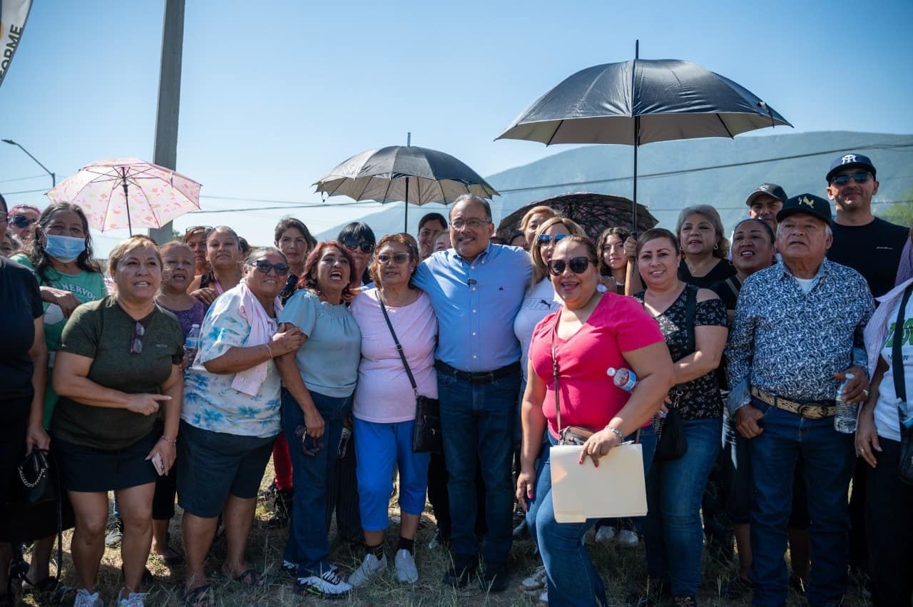 Con el lanzamiento del programa 'Pulmones Urbanos', el alcalde Andrés Mijes demuestra que su administración está comprometida con un Escobedo más verde y saludable. Foto: Escobedo.