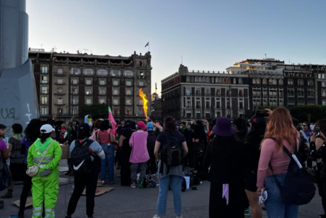 VIDEO: bloque radical se enfrenta a mujeres trans en Marcha 25N